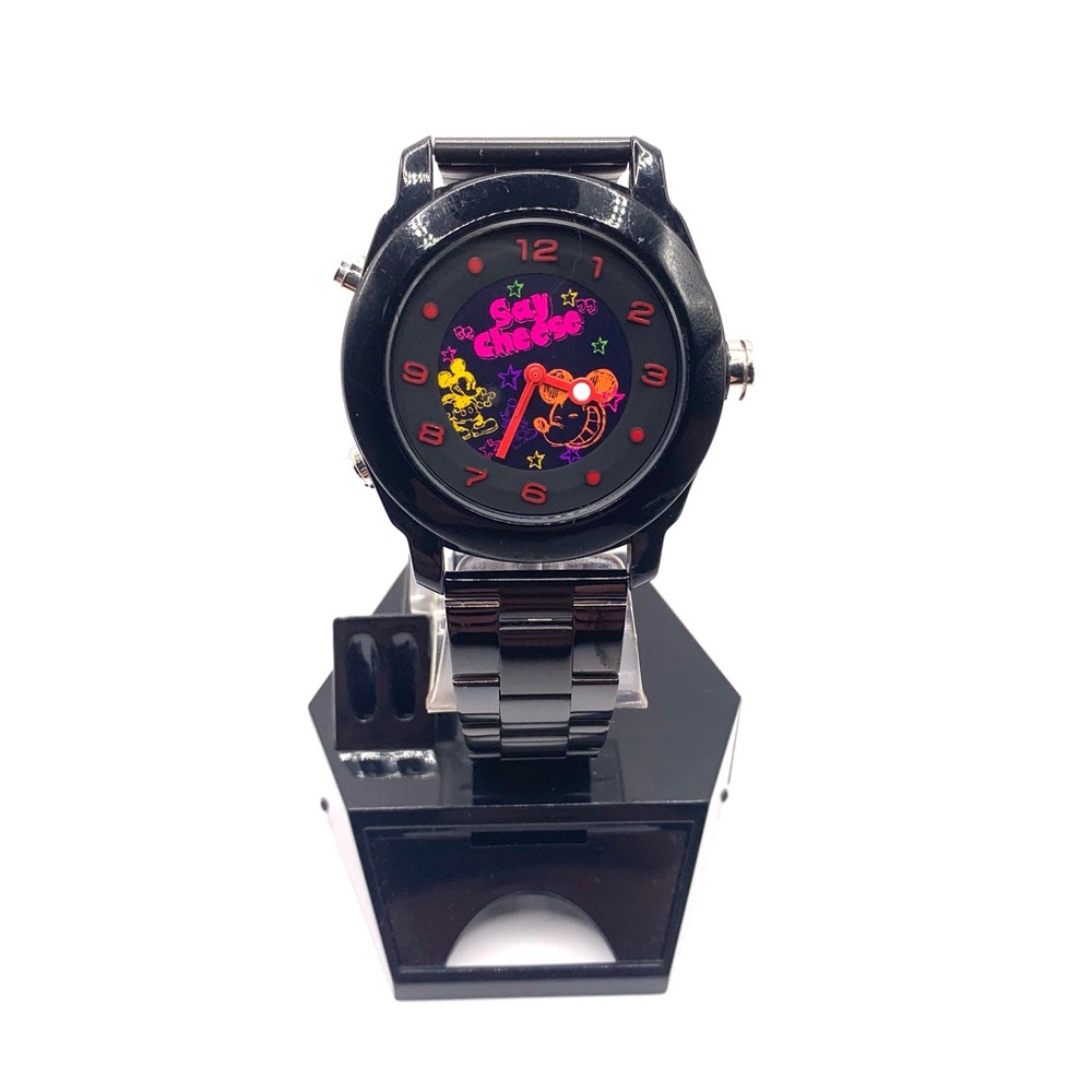 Vintage Rare Mickey Mouse Disney World Hong Kong Watch